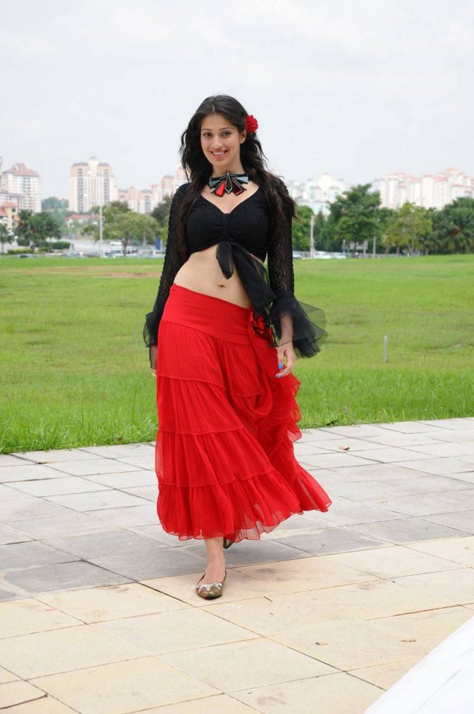 Actress Laxmi Raai Sexiest Pictures 28