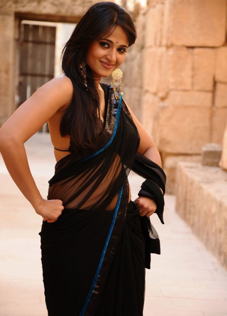 Hot Stills Of Actress Anushka Shetty 18