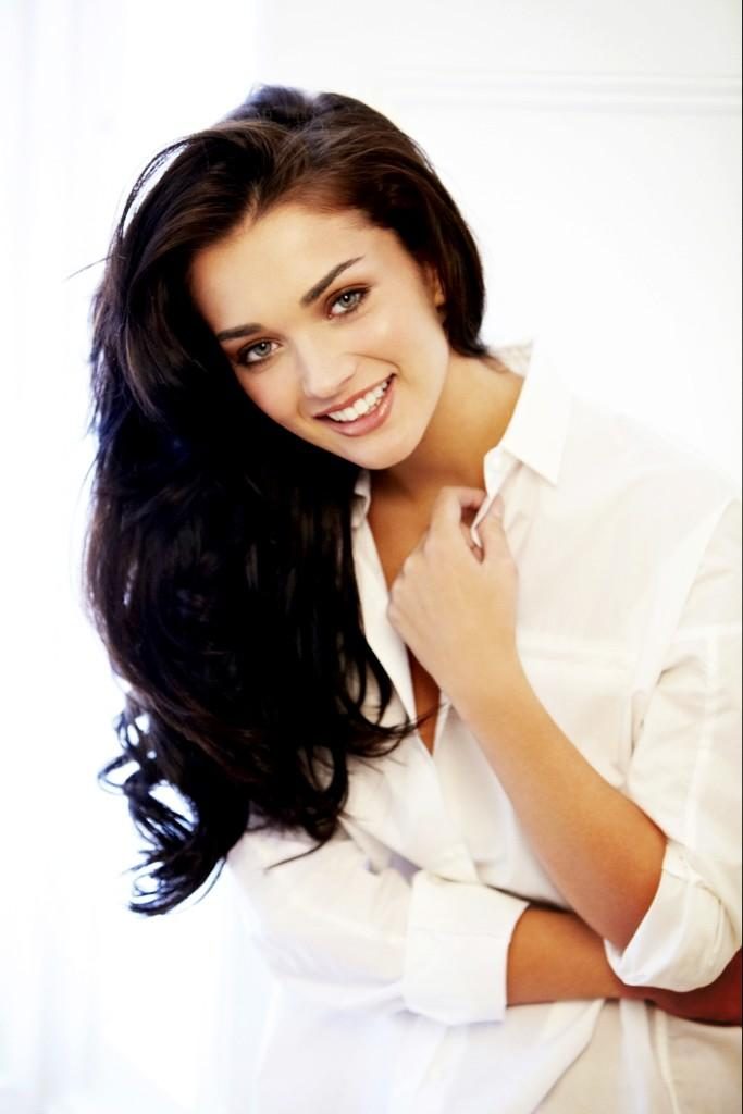 Indian Film Actress Amy Jackson Hottest Pictures 29