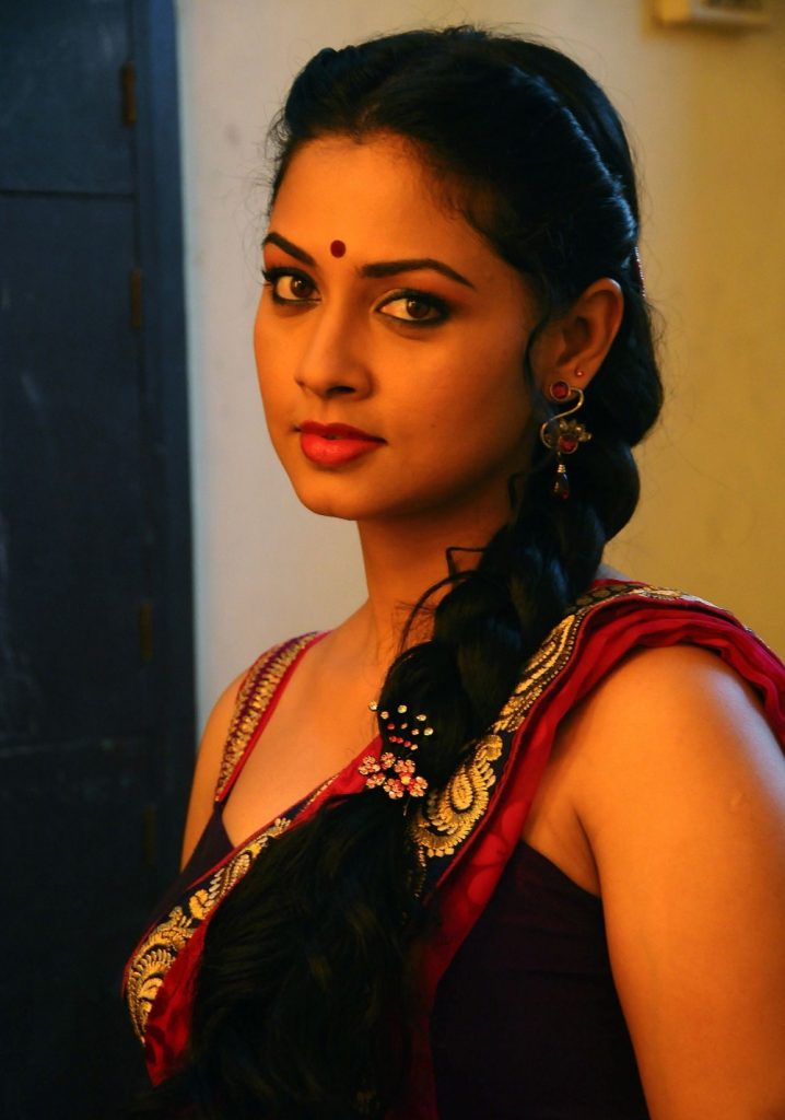 Nice And Hot Tamil Actress Pooja Images 19