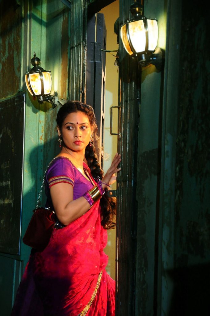 Nice And Hot Tamil Actress Pooja Images 22
