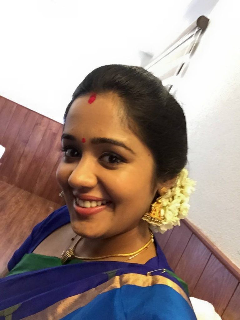 Selfie Images Of Actress Ananya 14