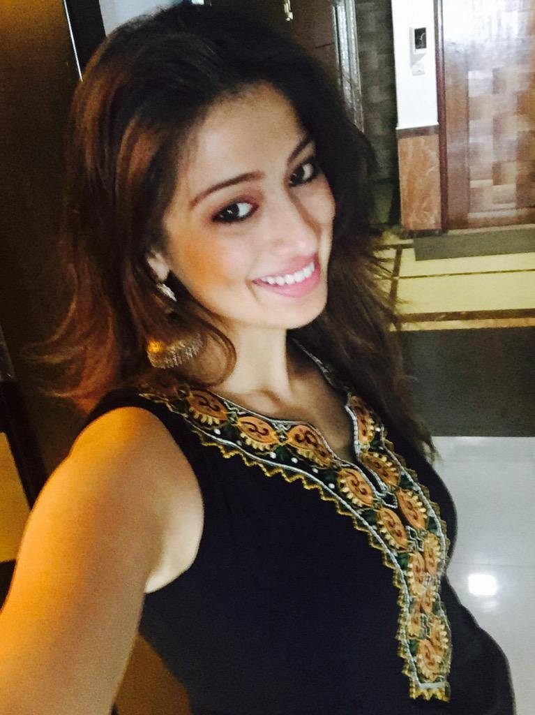 Selfie Images Of Actress Raai Laxmi 18