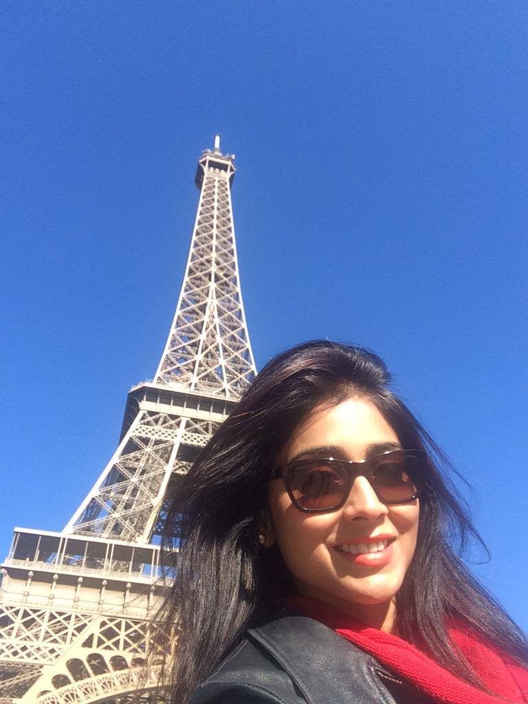 Selfie Images Of Actress Shriya 22