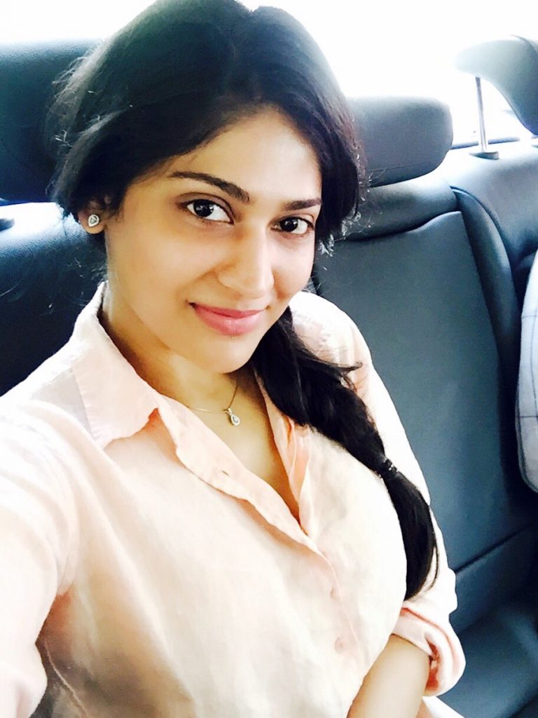 Selfie Images Of Heroine Vijaya Lakshmi 19