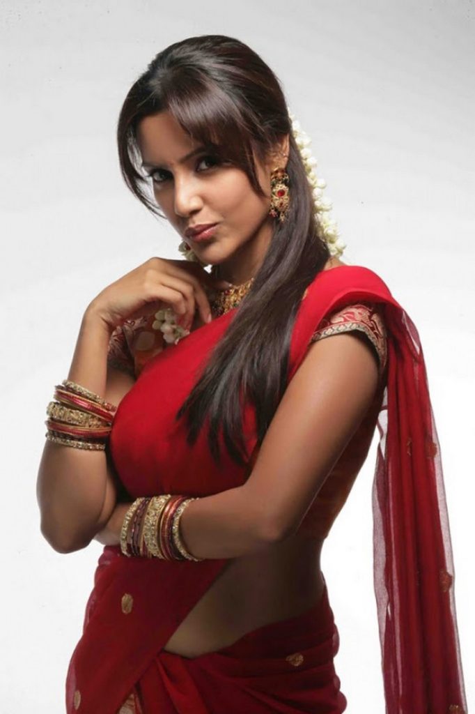 Stylish Images Of Actress Priya Anand 5