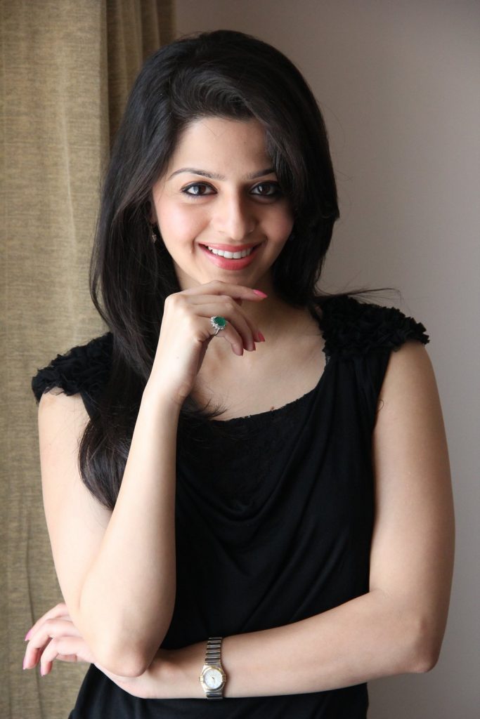 Very Beautiful Real Images Of Actress Vedhika 9