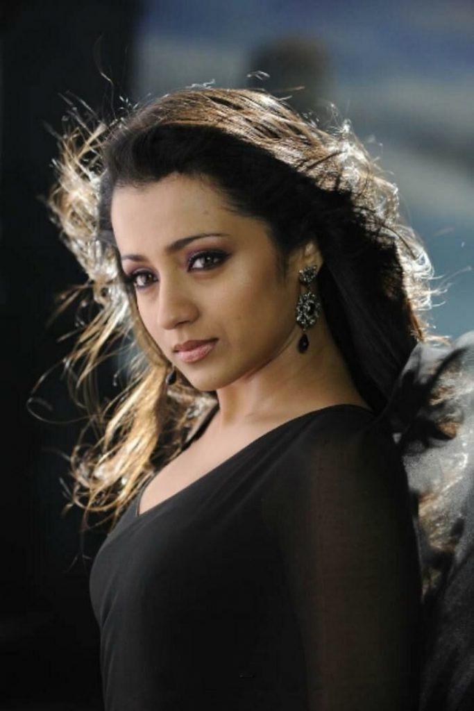 Very Cute Pictures Of Actress Trisha Krishnan 7