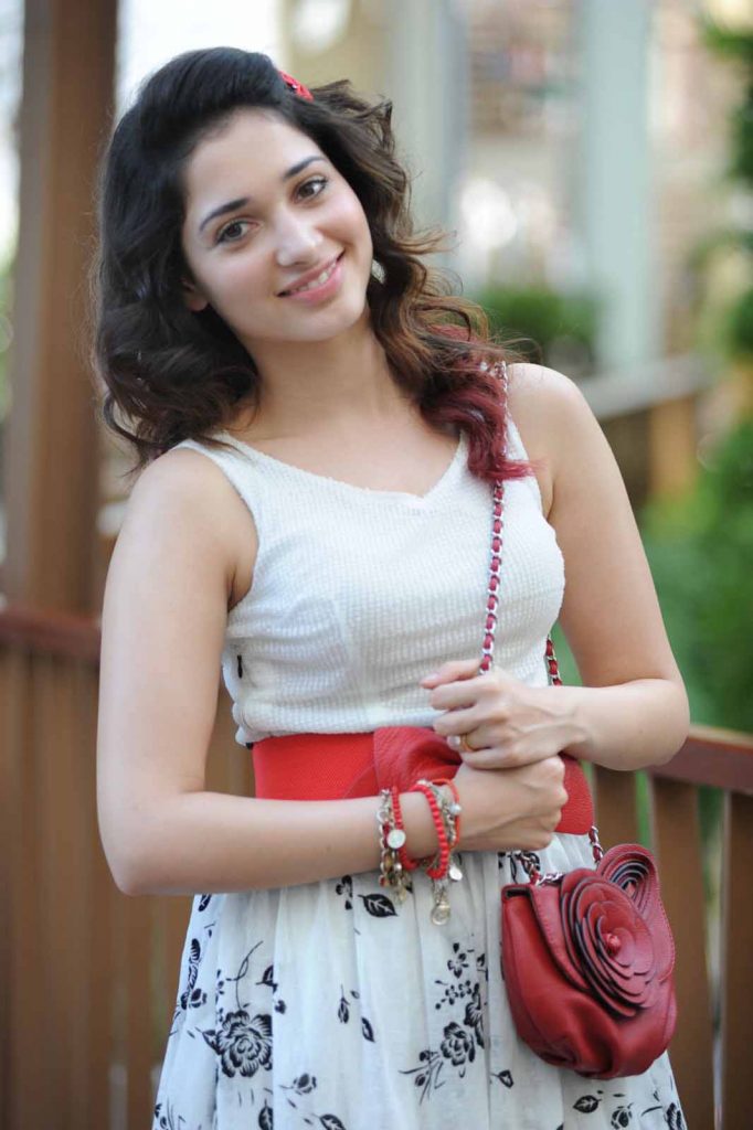 Cute Tamanna Unseen Hot Stills