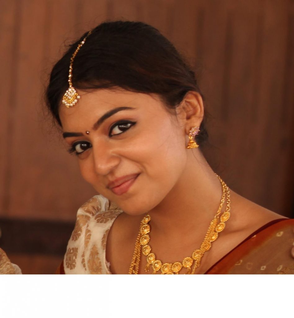 Very Cute Smile Photos Of Tamil Cinema Heroine Nazriya Nazim 13