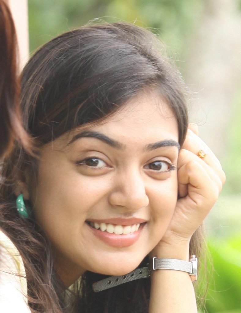 Very Cute Smile Photos Of Tamil Cinema Heroine Nazriya Nazim 28