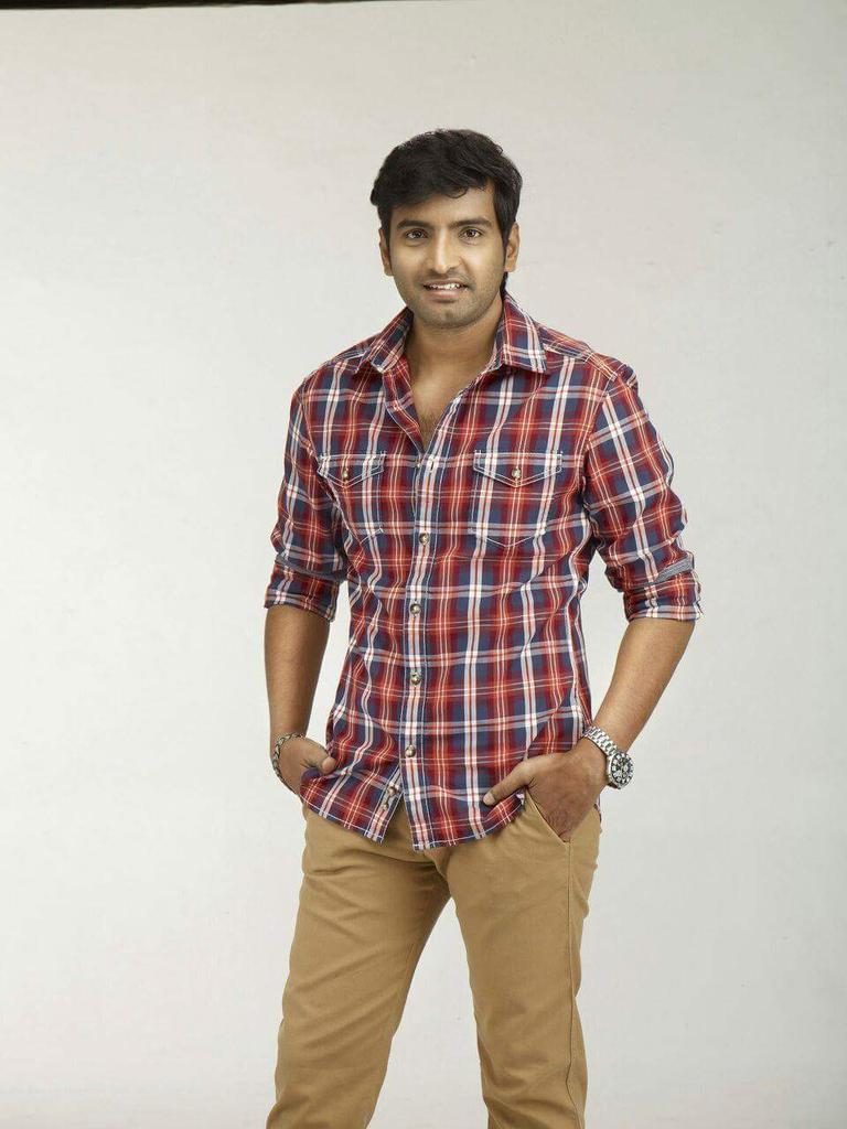 Actor Santhanam Very Cute And Stylish Photos Collections (15)