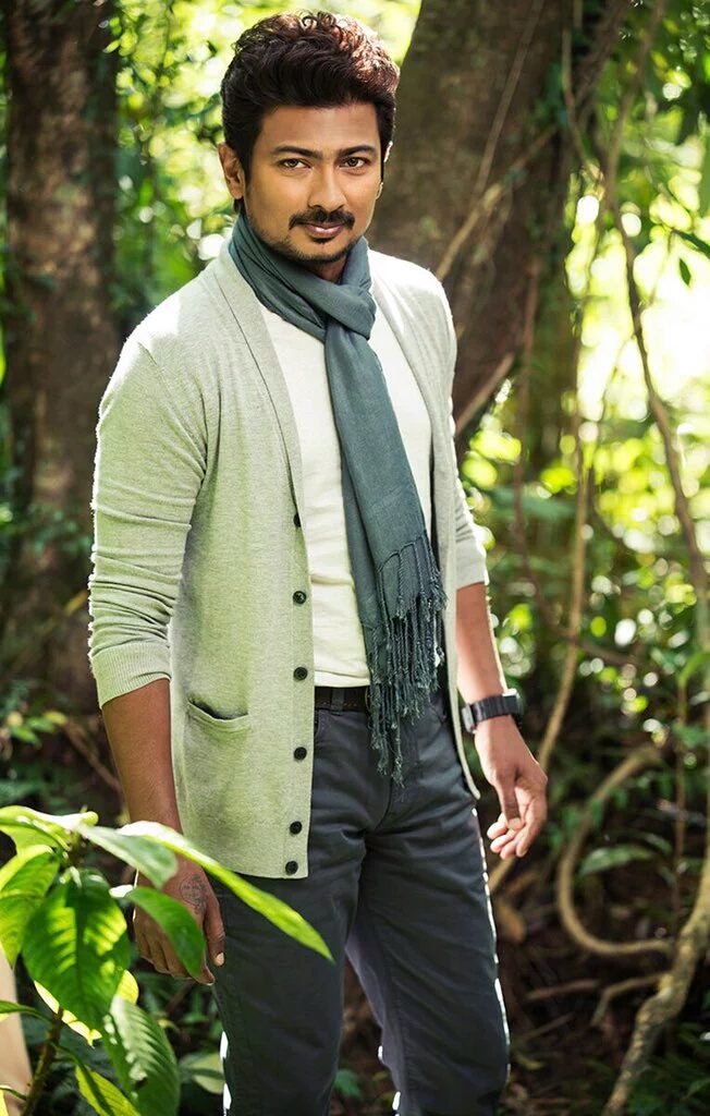 Actor Udhayanidhi Stalin Most Stylish Photos Images Gallery (25)