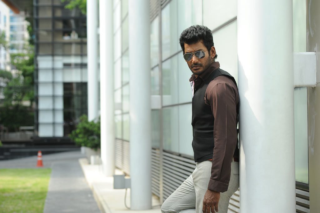 Actor Vishal's Most Stylish And Handsome Look Photo Stills (21)
