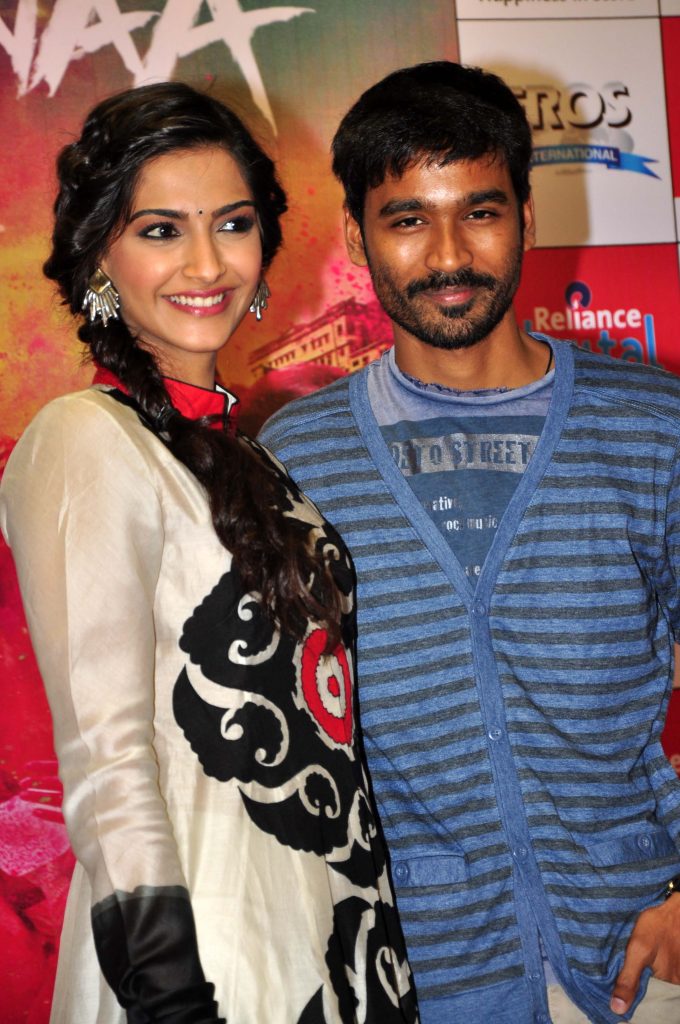 Cool Photo Gallery Of Actor Dhanush With Bollywood Actress Sonam Kapoor (25)