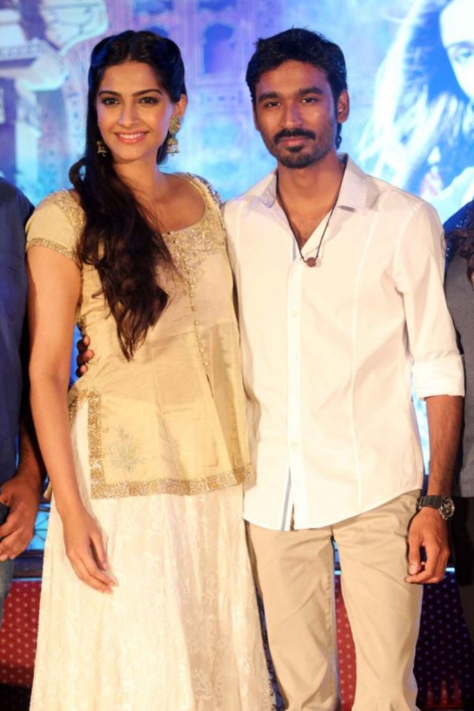 Cool Photo Gallery Of Actor Dhanush With Bollywood Actress Sonam Kapoor (3)