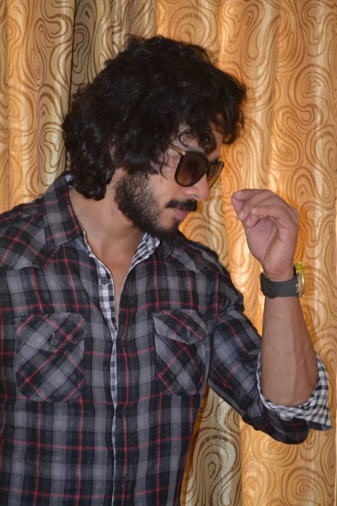 Photos Gallery Of Film Actor Bharath Good Looking Images (18)
