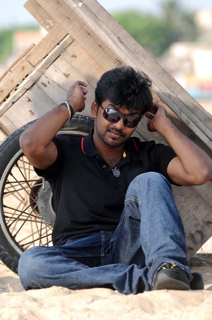 Tamil Film Actor Jai (aka) Jai Sampath So Hot And Stylish Photo Stills (12)
