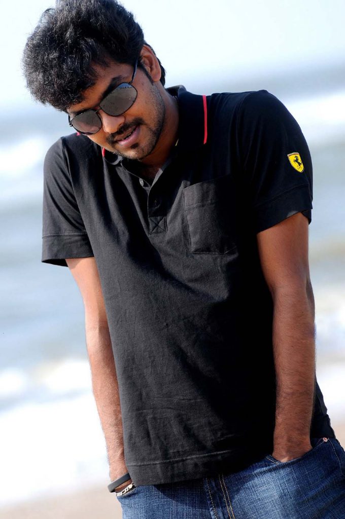 Tamil Film Actor Jai (aka) Jai Sampath So Hot And Stylish Photo Stills (5)