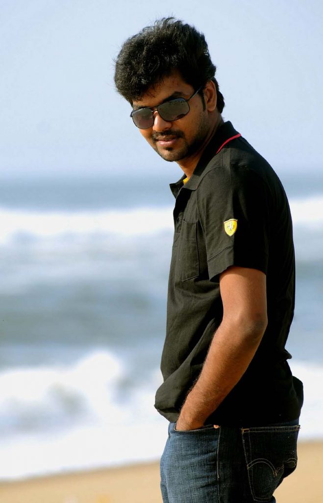 Tamil Film Actor Jai (aka) Jai Sampath So Hot And Stylish Photo Stills (9)