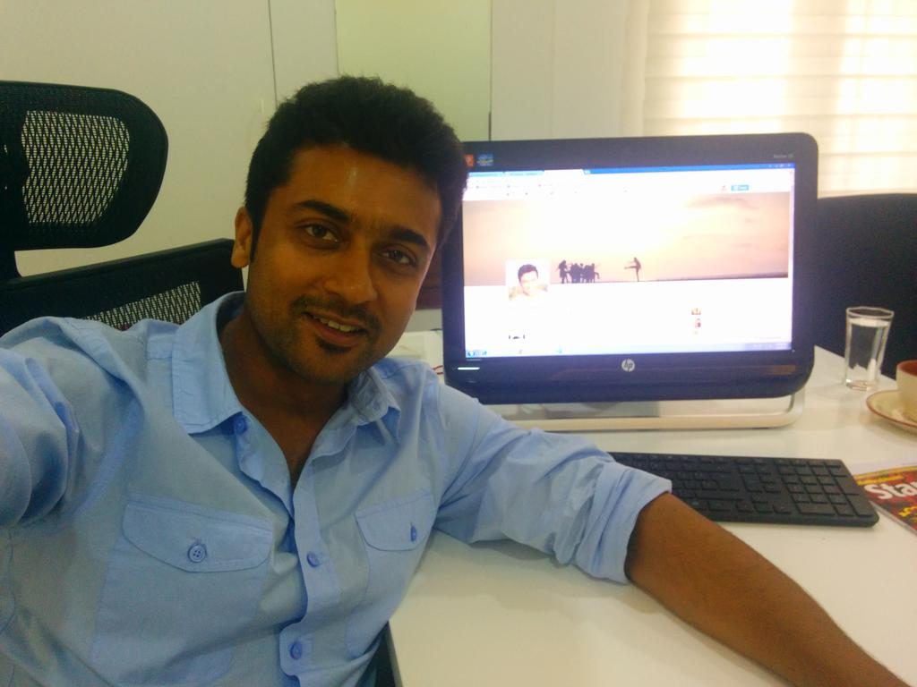 Tamil Film Actor Surya Rare And Unseen Photos Gallery (26)