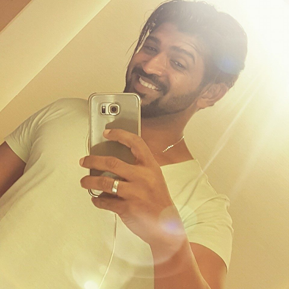 Very Cute Selfie Photo Stills Of Film Actor Arun Vijay (15)
