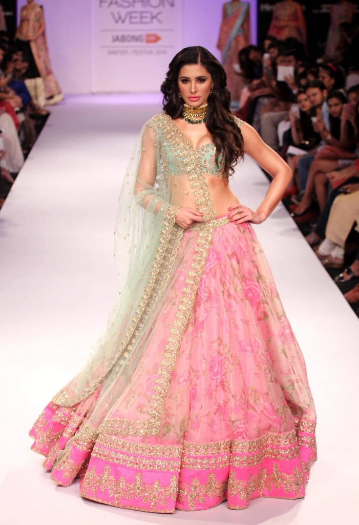 Fashion Show Hot Pics Of Nargis Fakhri