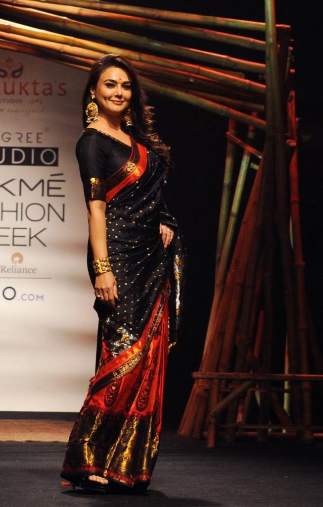Fashion Show Pics Of Preity Zinta