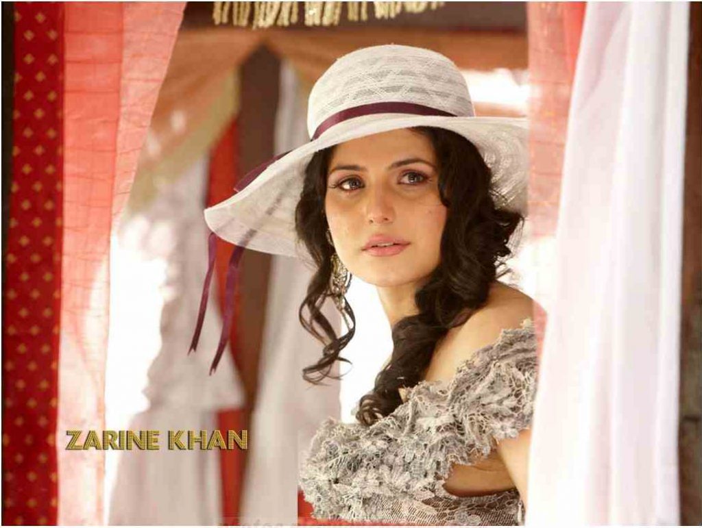 Sad Look HD Wallpapers Of Zareen Khan