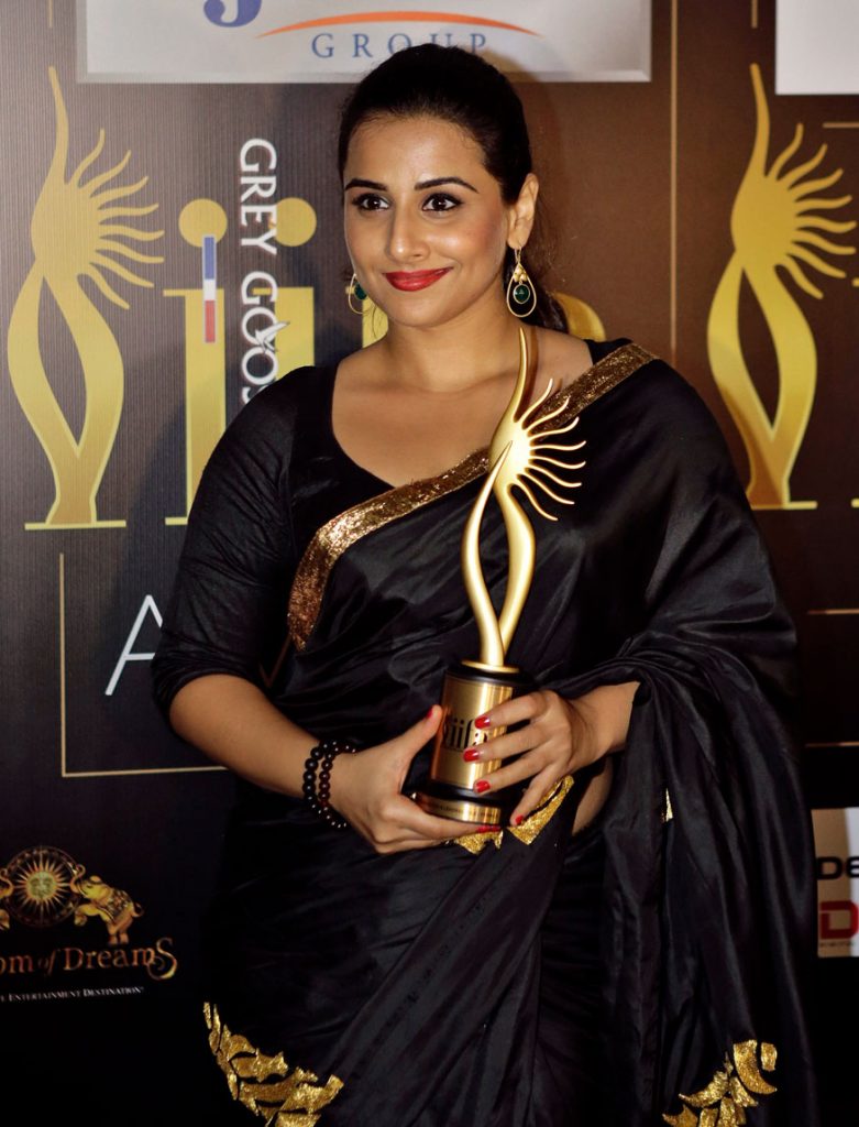 Vidya Balan With Award Photoshoot